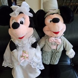 Disney micky and minnie mouse bride and groom
